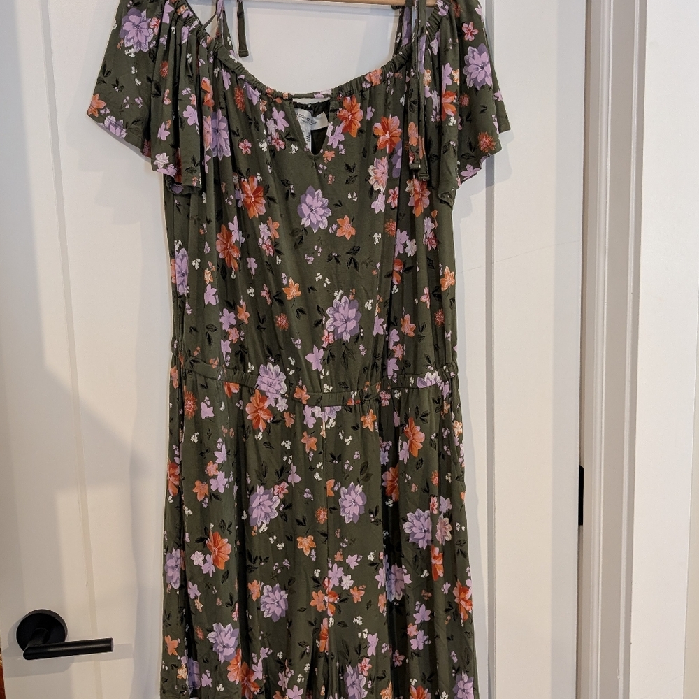 Addition Elle Romper 2x - Picture 2 of 16